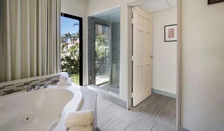 MainStay Suites Orange County John Wayne Airport