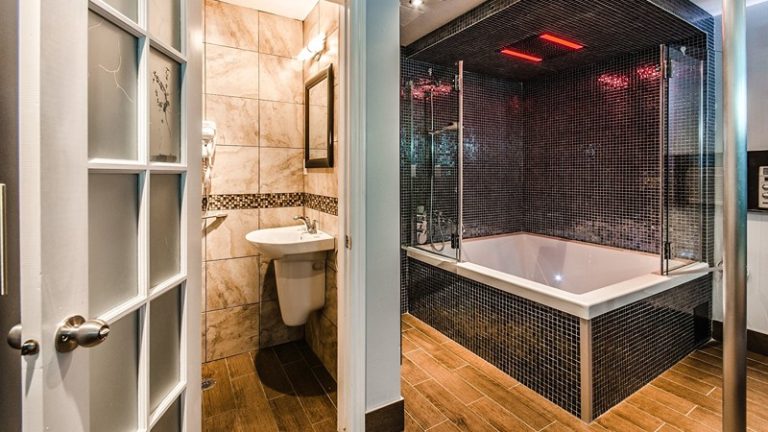 Olux Hotel Motel & Suites