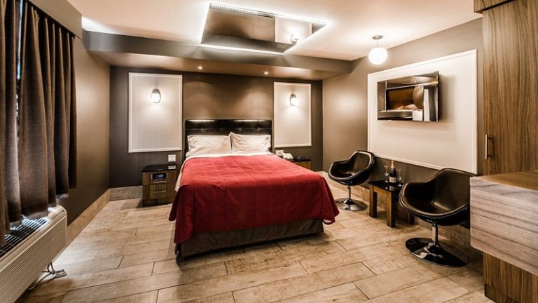 Olux Hotel Motel & Suites