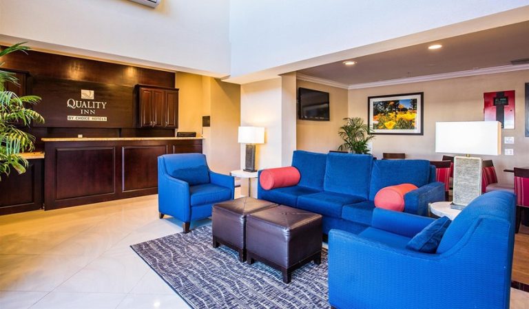 Quality Inn Near Downey Studios