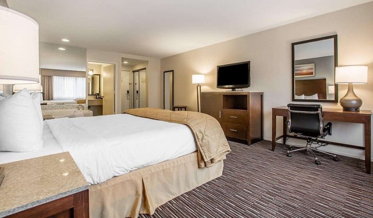 Quality Inn & Suites Hermosa Beach