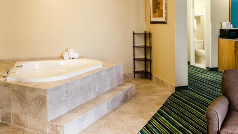 Quality Inn & Suites Medina – Akron West