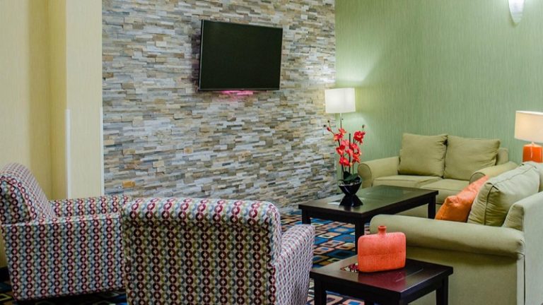 Quality Inn & Suites Medina – Akron West