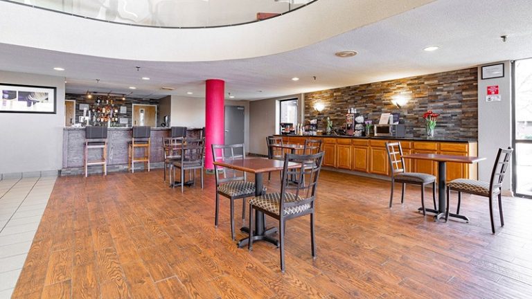 Ramada by Wyndham Columbus North
