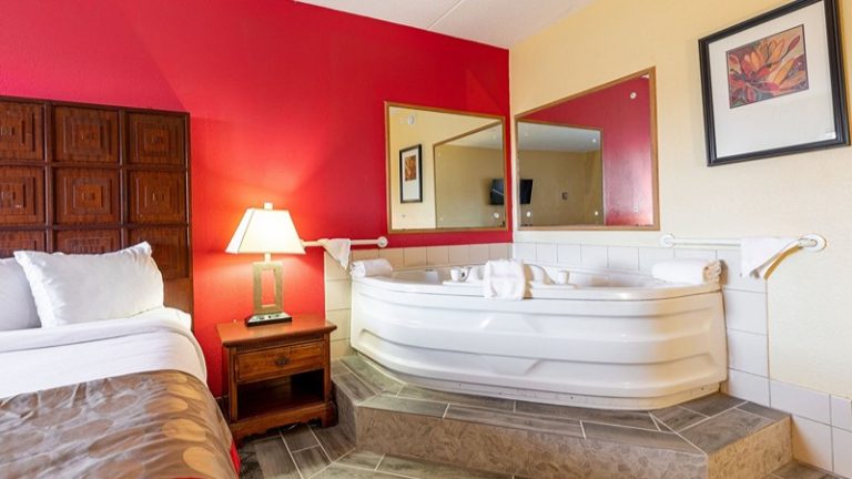 Ramada by Wyndham Columbus North