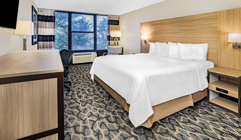 Ramada by Wyndham West Atlantic City