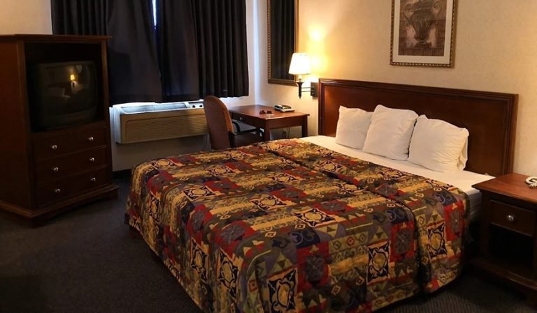 Raritan Hotel