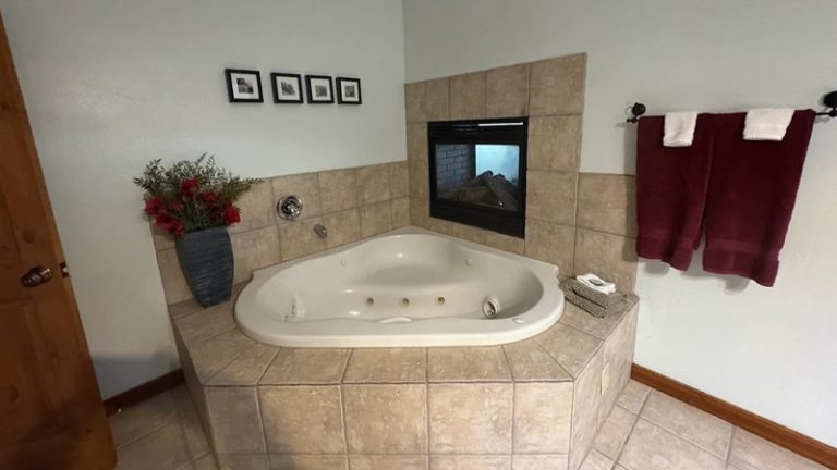 Slot Canyons Inn