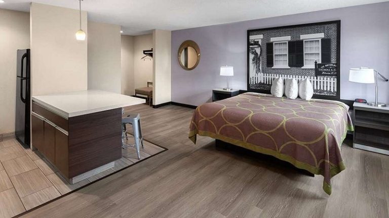 Super 8 By Wyndham Copley Akron