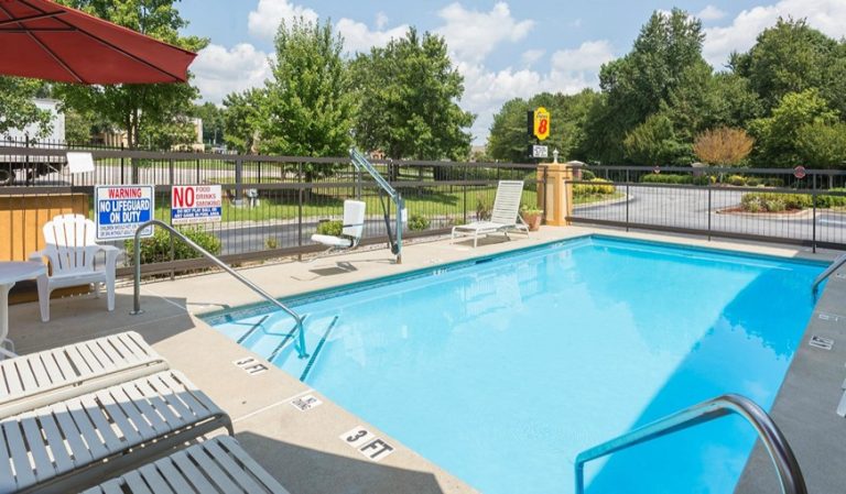 Super 8 by Wyndham Norcross/I-85 Atlanta