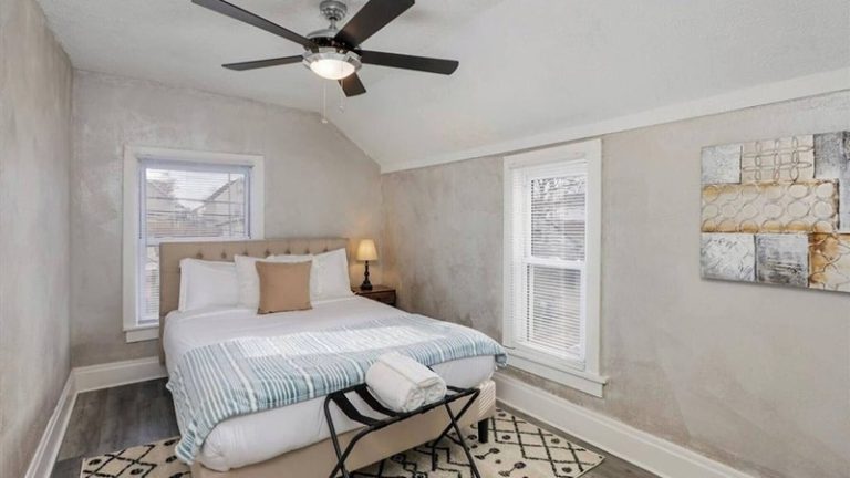The Alley House | Merion Village
