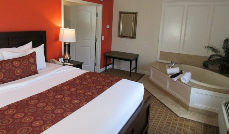 The Wilshire Grand Hotel