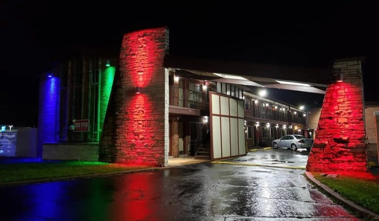 Welcome Inn & Suites