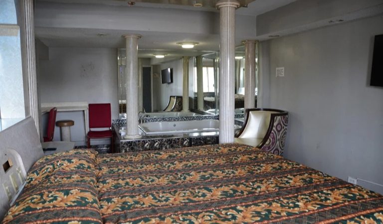 Welcome Inn & Suites