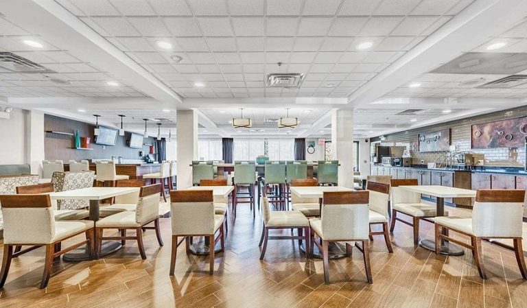 Wingate by Wyndham Schaumburg