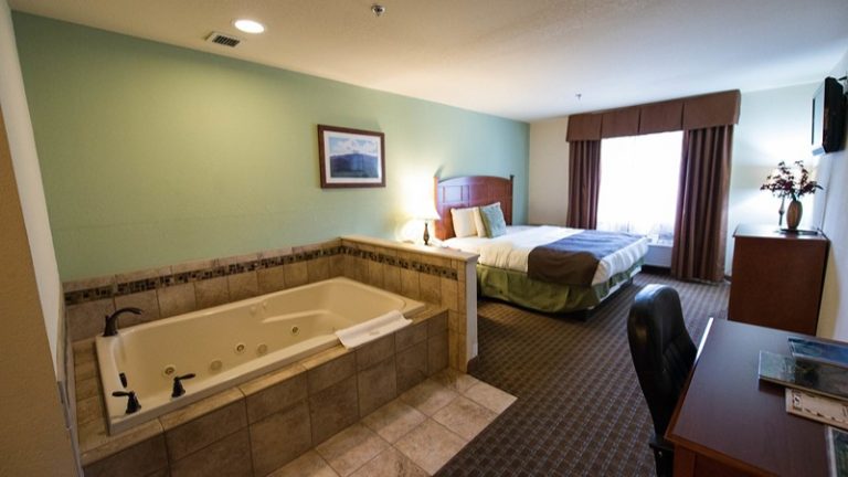 Brookstone Lodge