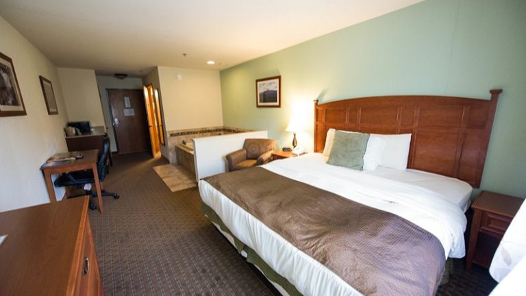 Brookstone Lodge