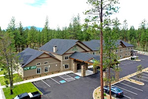 GrandStay Hotel & Suites Sisters place picture