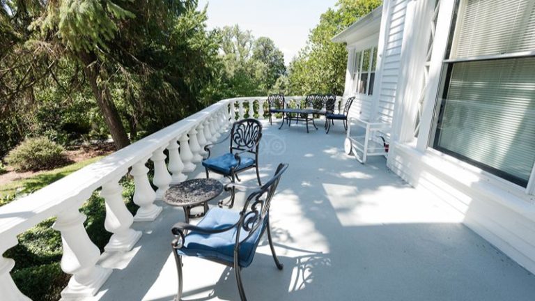 Albemarle Inn
