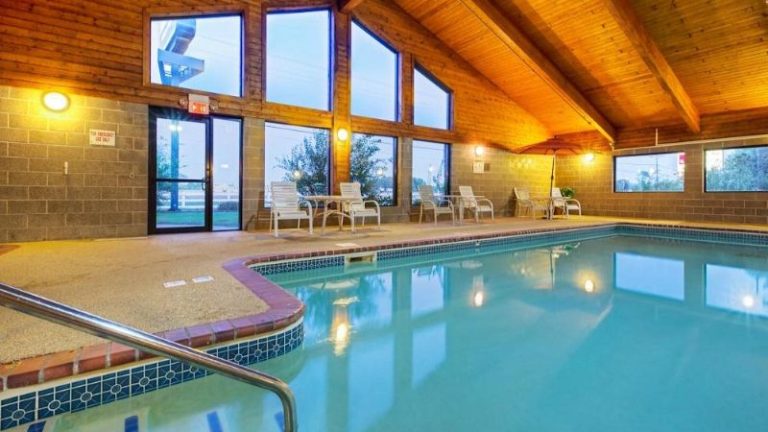 AmericInn Lodge & Suites Ham Lake
