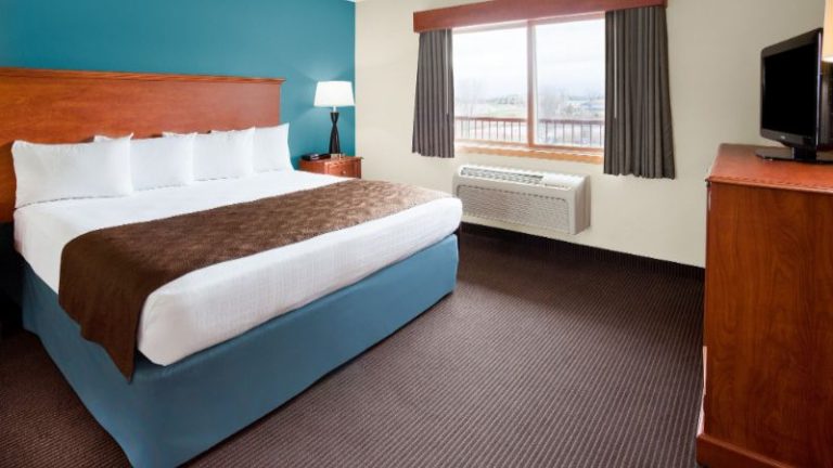AmericInn by Wyndham Chanhassen