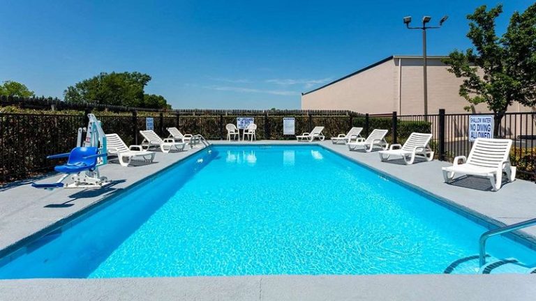 Baymont by Wyndham EasleyGreenville