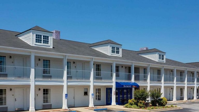 Baymont by Wyndham EasleyGreenville