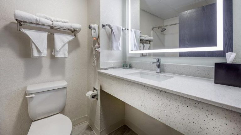 Best Western Bolingbrook Hotel