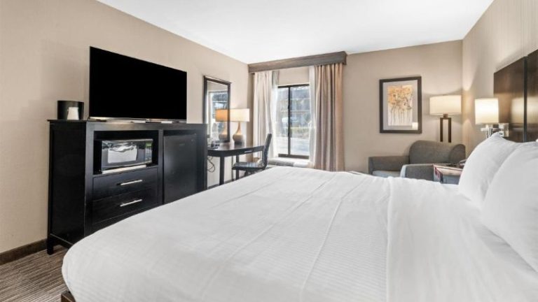 Best Western Courtview Hotel
