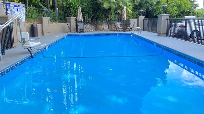Best Western Kennesaw, room with private jacuzzi, photo 5