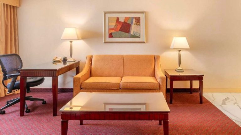 Best Western Plus West Covina Inn