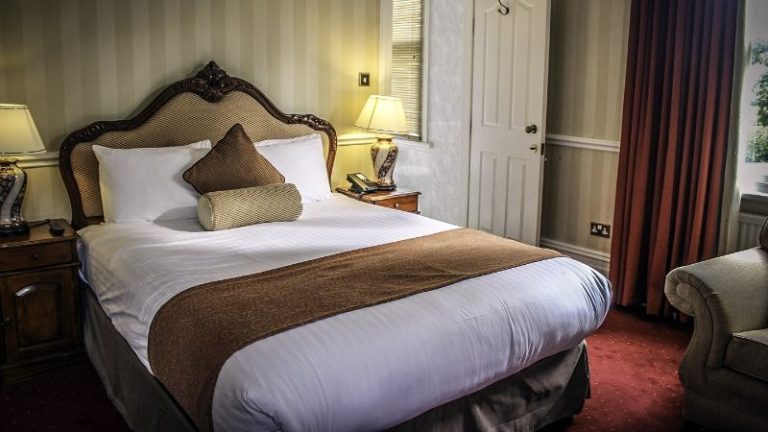 Brook Hall Hotel