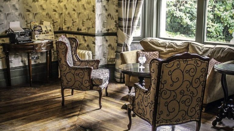 Brook Hall Hotel