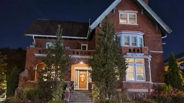 Brumder Mansion B&B