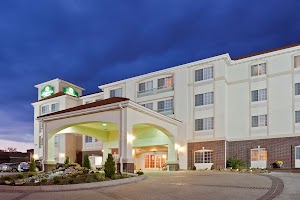 La Quinta Inn & Suites by Wyndham Dodge City place picture