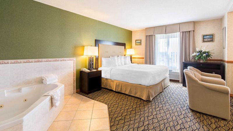 Clarion Hotel & Conference Centre