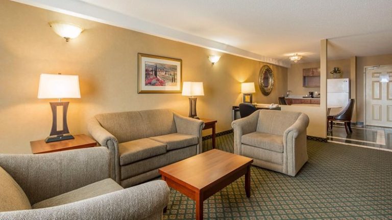 Clarion Hotel & Conference Centre