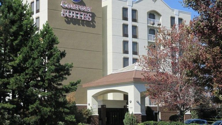 Comfort Suites University – Research Park