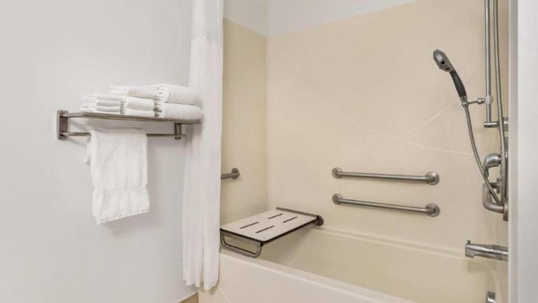 Country Inn & Suites by Radisson, Boise West, ID
