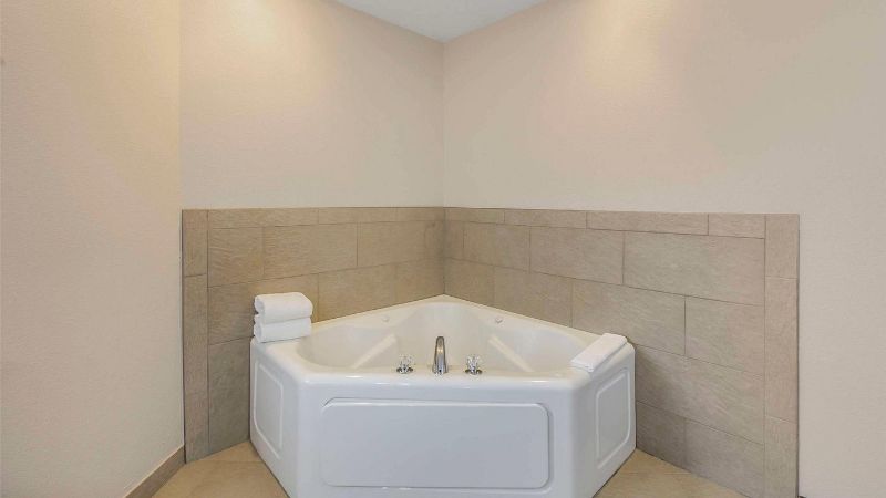 Country Inn & Suites by Radisson, Elk Grove Village/Itasca