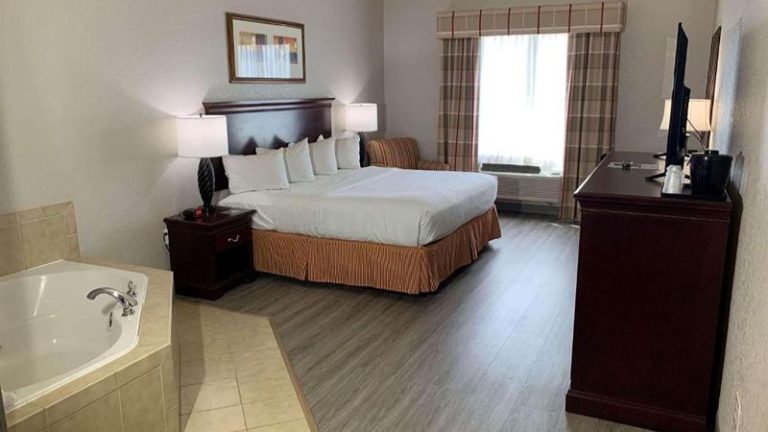 Country Inn & Suites by Radisson, Jacksonville West, FL