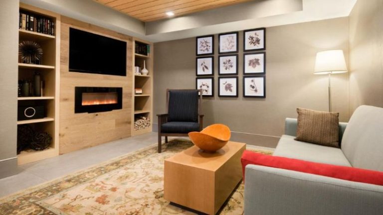 Country Inn & Suites by Radisson, Minneapolis West, MN