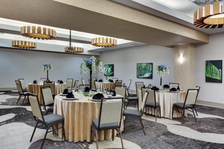 Crowne Plaza Ft. Lauderdale Airport/Cruise by IHG