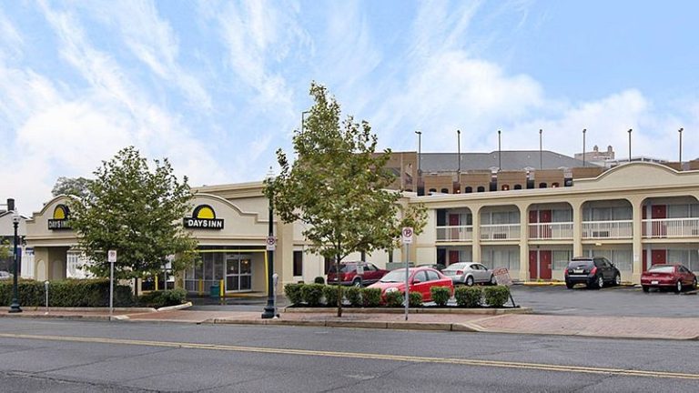 Days Inn by Wyndham Silver Spring