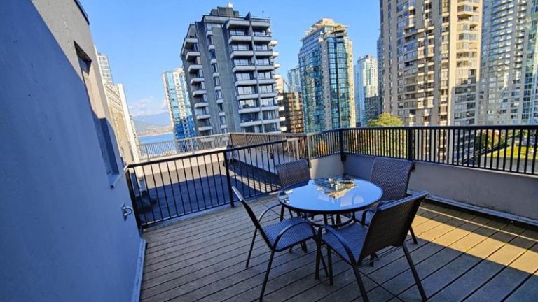 Divya Sutra Suites on Robson Downtown Vancouver