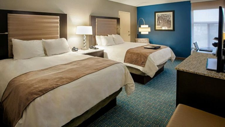 DoubleTree By Hilton Roseville Minneapolis