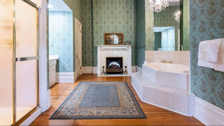 Dupont Mansion B&B