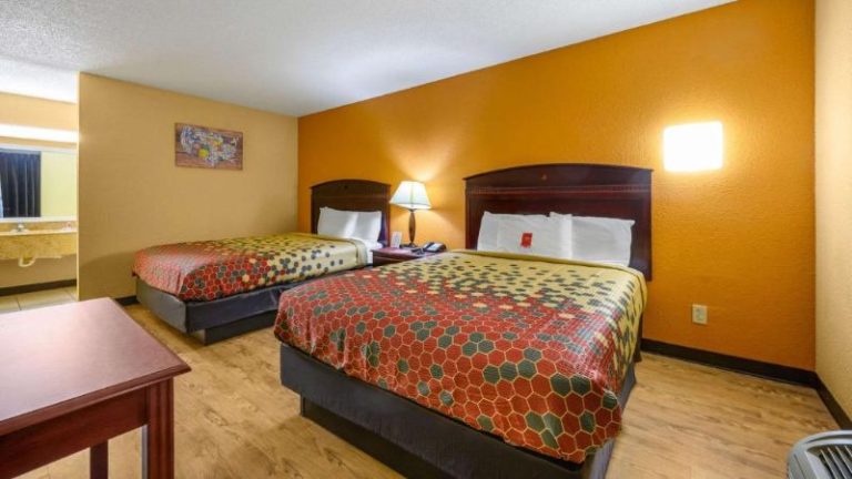 Econo Lodge Decatur South