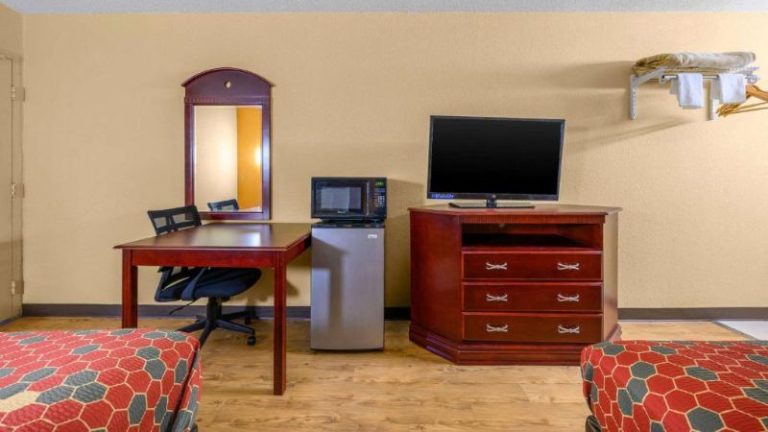 Econo Lodge Decatur South