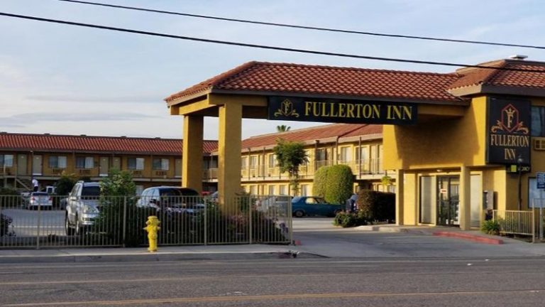 Fullerton Inn